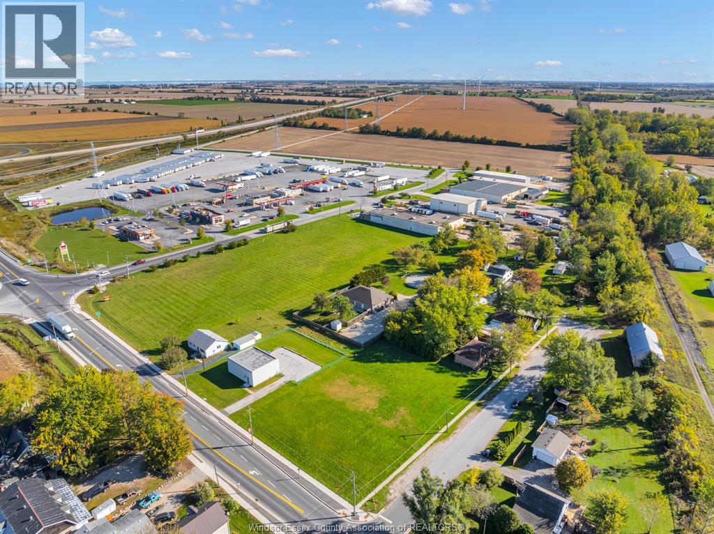 MLS# 26004528: 6120 MAIN STREET, Comber, Canada