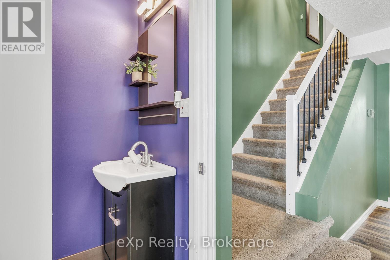 208 Linden Drive, Cambridge, Ontario  N3H 4Y2 - Photo 14 - X12838588