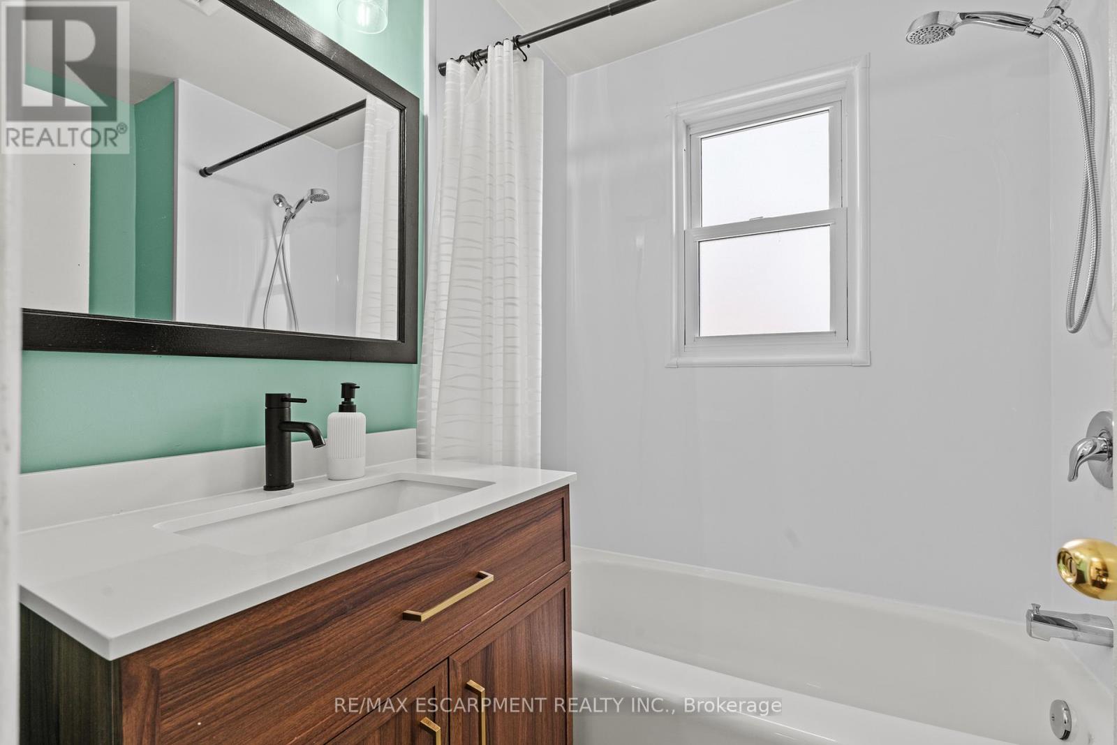 2279 King Street E, Hamilton, Ontario  L8K 1X4 - Photo 20 - X12843218