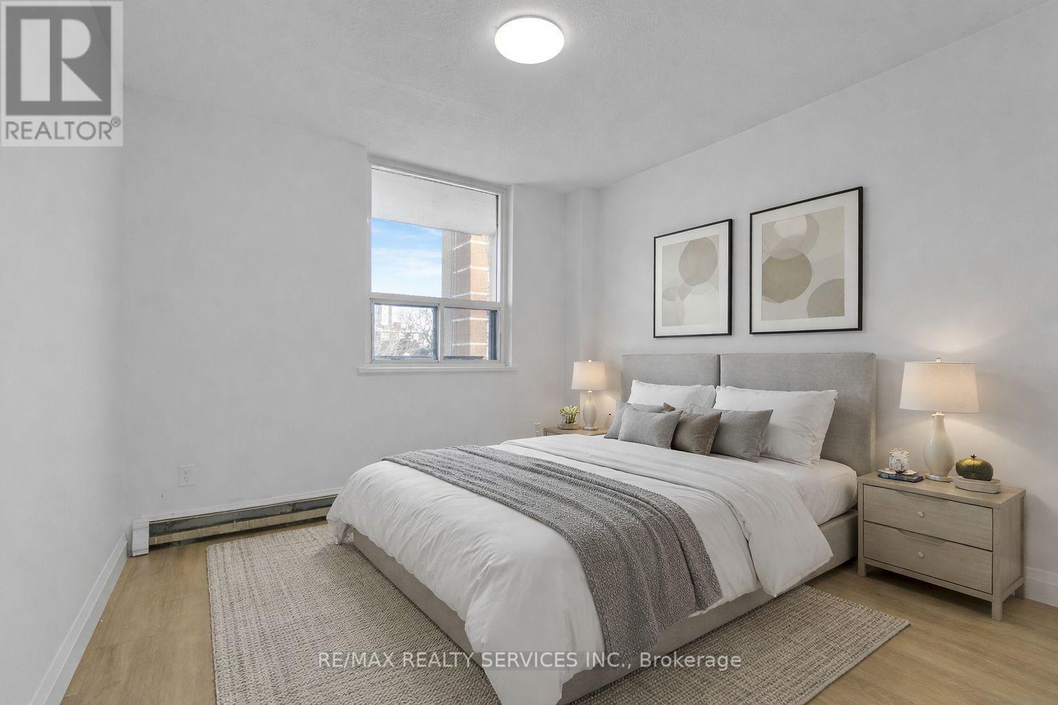 504 - 223 Jackson Street W, Hamilton, Ontario  L8P 4R4 - Photo 7 - X12843274