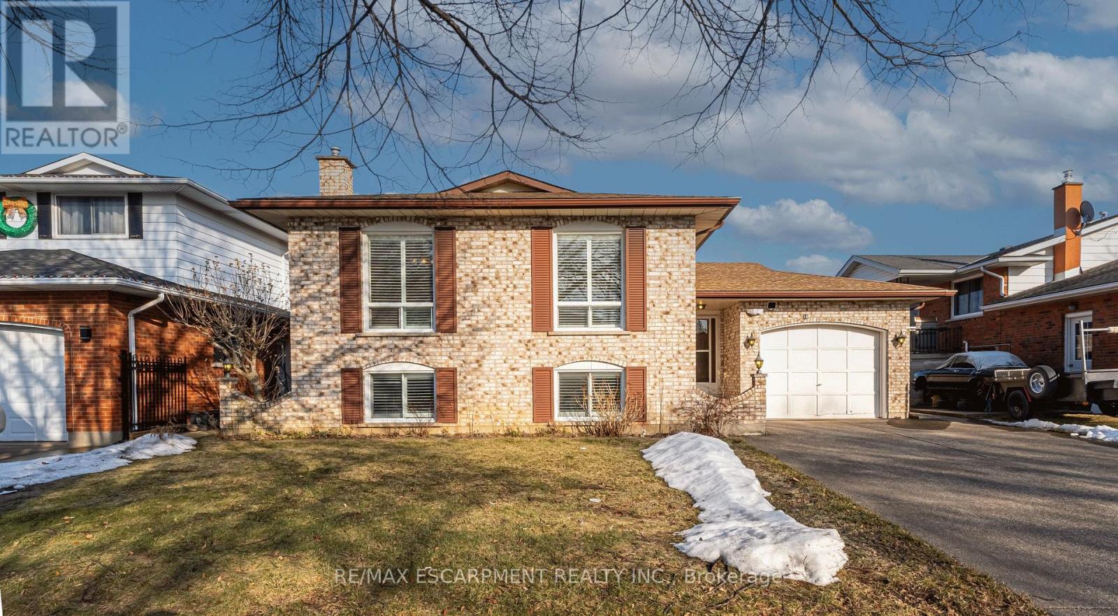 14 EAGLESON DRIVE, St. Catharines, Ontario