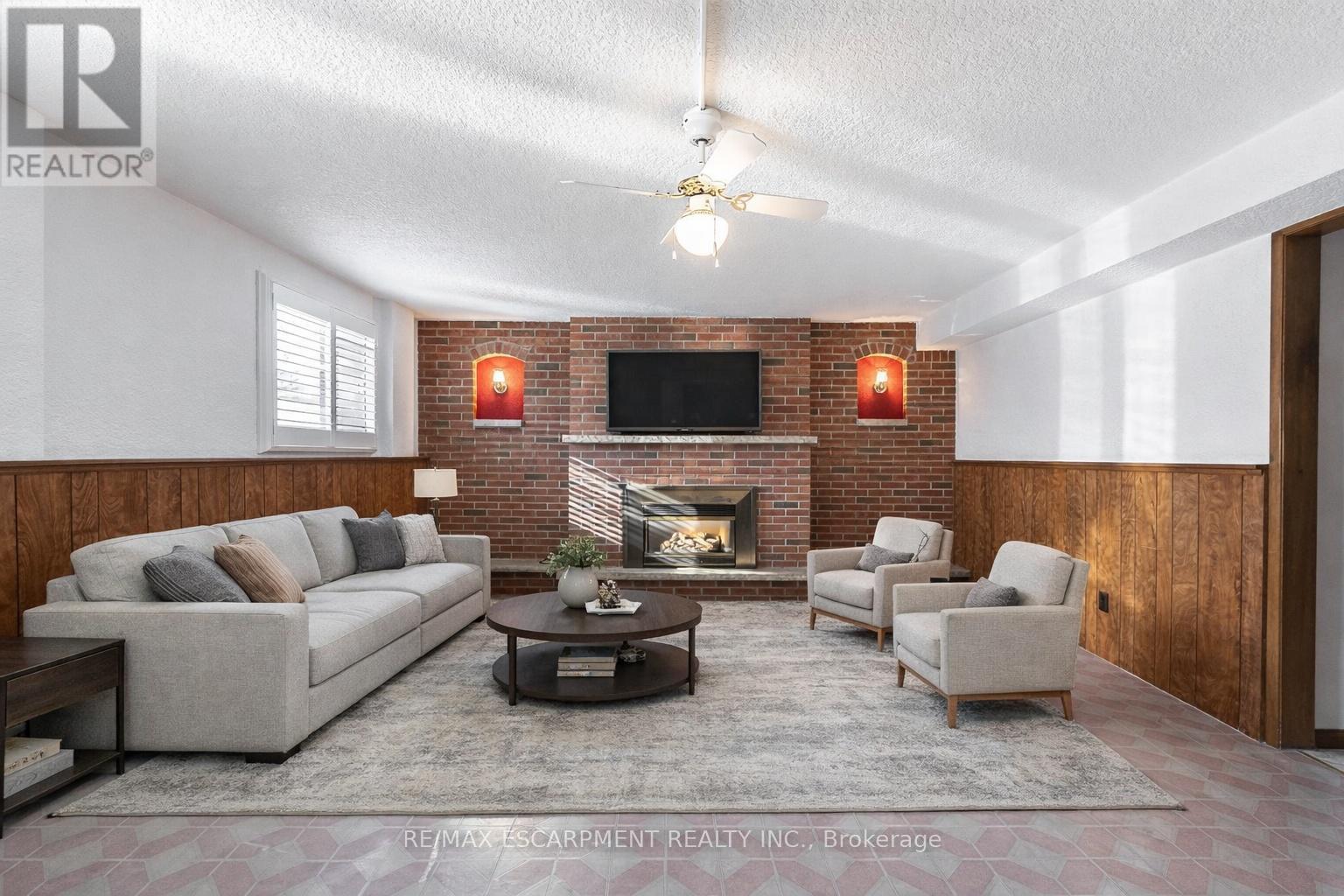 14 Eagleson Drive, St. Catharines, Ontario  L2M 7J4 - Photo 15 - X12843298