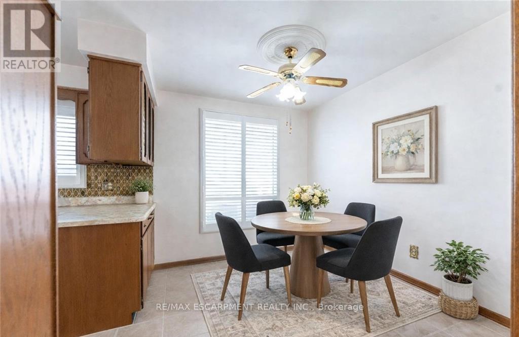 14 Eagleson Drive, St. Catharines, Ontario  L2M 7J4 - Photo 9 - X12843298