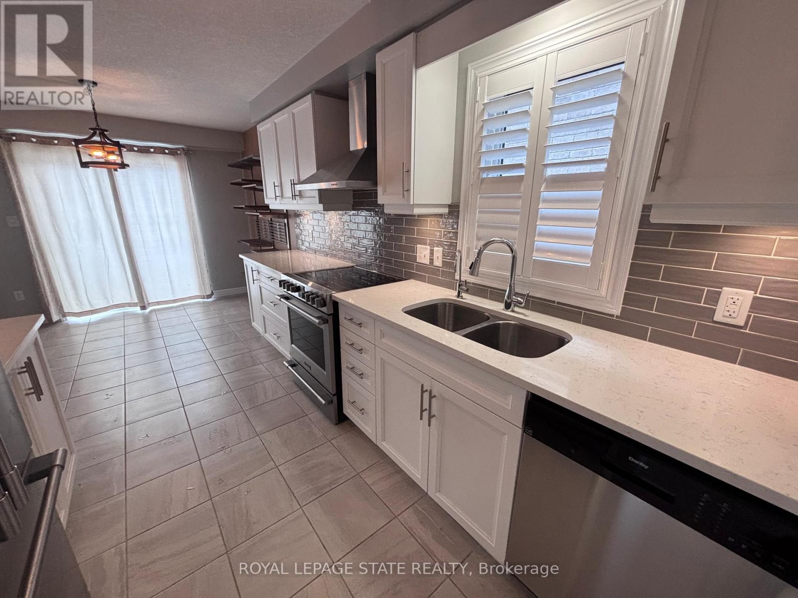 3 Crawford Place, Brant, Ontario  N3L 0A6 - Photo 13 - X12843300