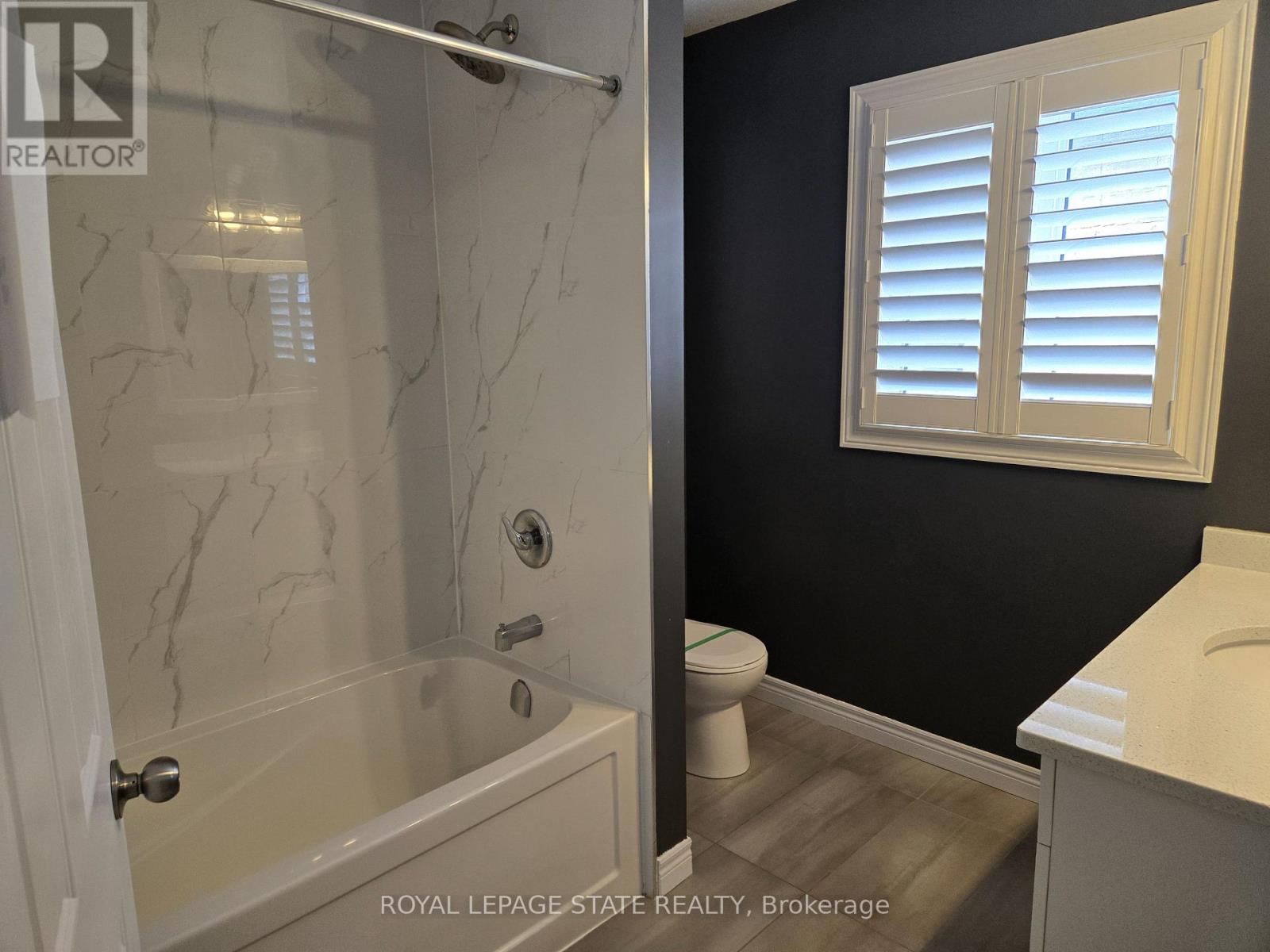 3 Crawford Place, Brant, Ontario  N3L 0A6 - Photo 9 - X12843300