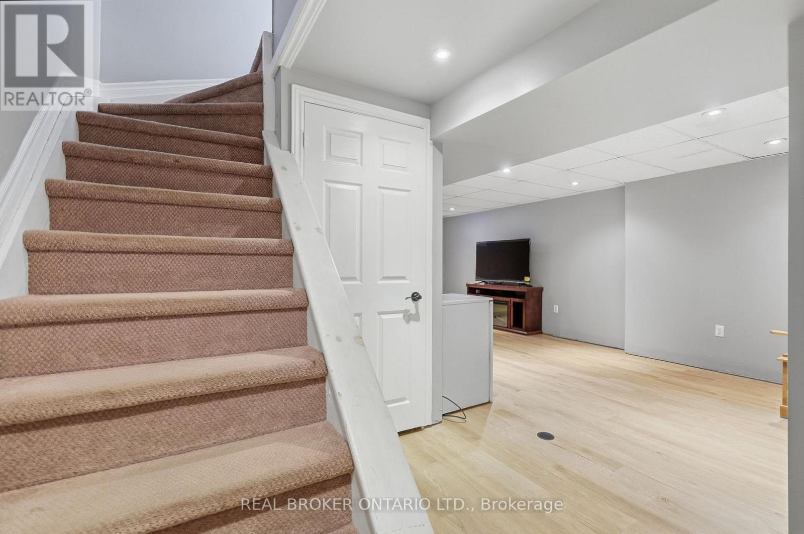 11 - 325 William Street, Shelburne, Ontario  L9V 2X5 - Photo 27 - X12843314