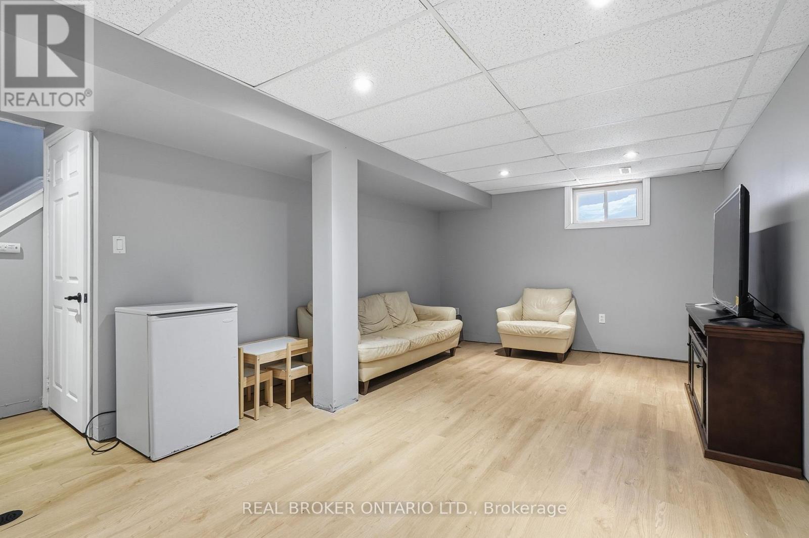 11 - 325 William Street, Shelburne, Ontario  L9V 2X5 - Photo 29 - X12843314