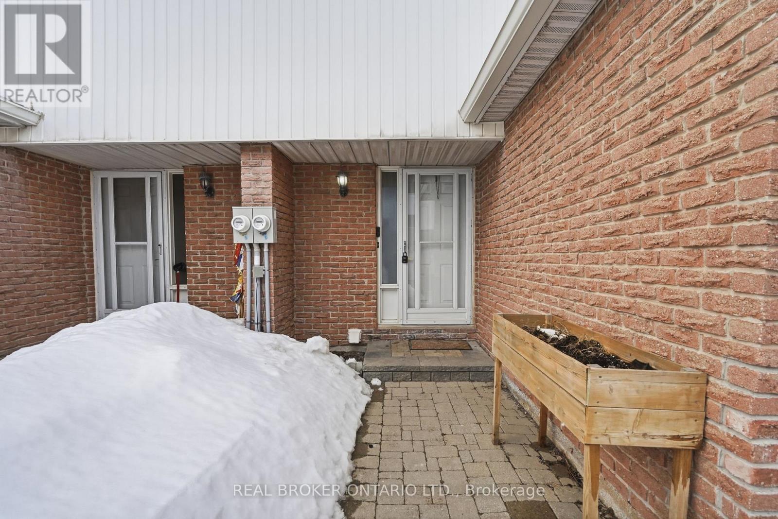 11 - 325 William Street, Shelburne, Ontario  L9V 2X5 - Photo 3 - X12843314