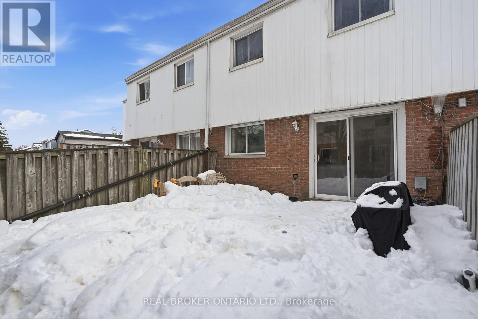 11 - 325 William Street, Shelburne, Ontario  L9V 2X5 - Photo 32 - X12843314