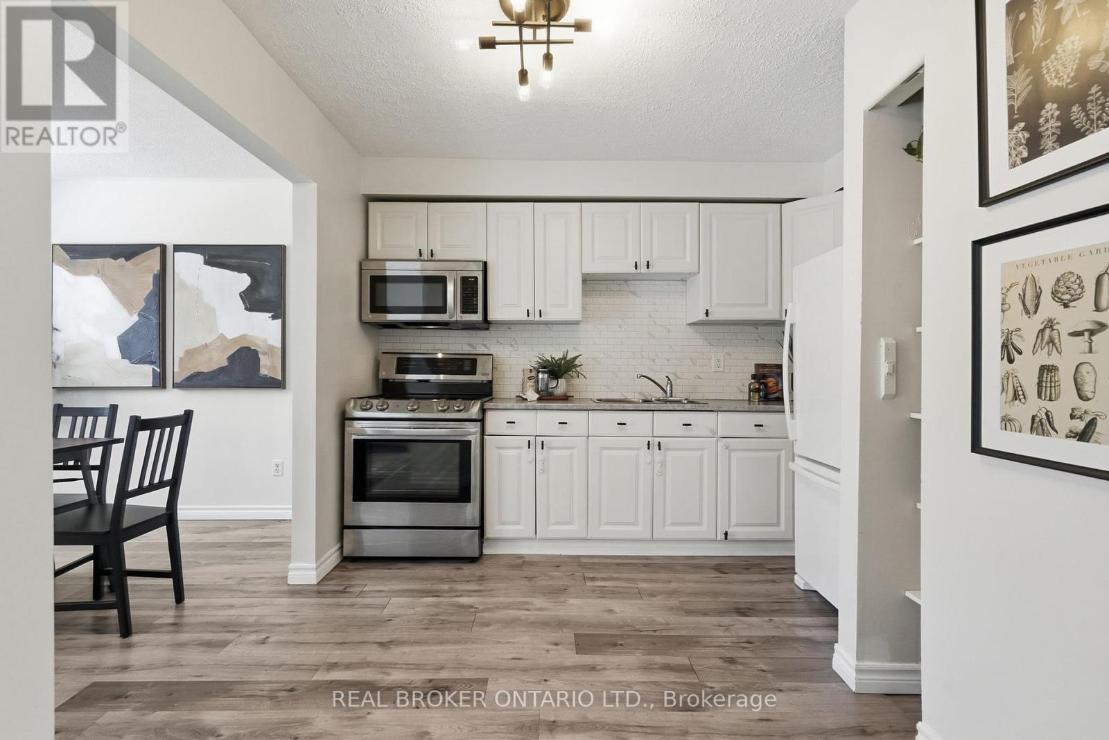 11 - 325 William Street, Shelburne, Ontario  L9V 2X5 - Photo 9 - X12843314