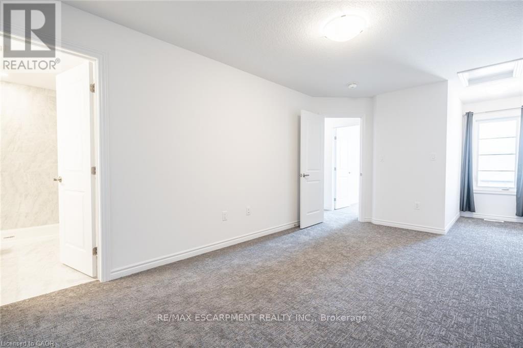 4874 Connor Drive, Lincoln, Ontario  L3J 0S2 - Photo 16 - X12843344