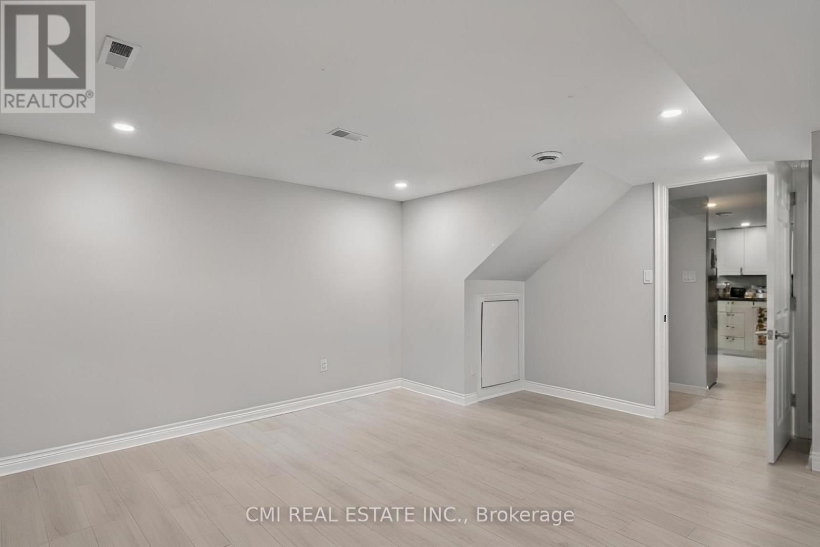 Lower Level - 6476 Maranda Street, Niagara Falls, Ontario  L2G 1Z7 - Photo 11 - X12843358