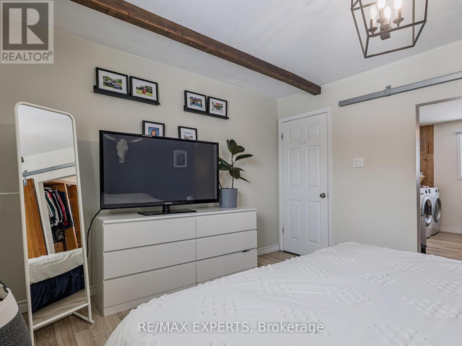 757 Kings Wharf Road, Kawartha Lakes, Ontario  K0M 1A0 - Photo 18 - X12843360