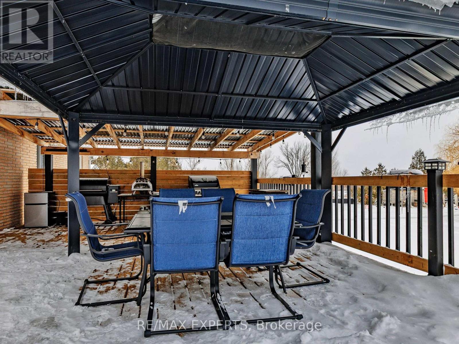 757 Kings Wharf Road, Kawartha Lakes, Ontario  K0M 1A0 - Photo 37 - X12843360