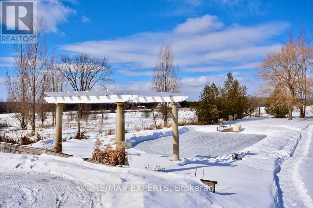 757 Kings Wharf Road, Kawartha Lakes, Ontario  K0M 1A0 - Photo 44 - X12843360