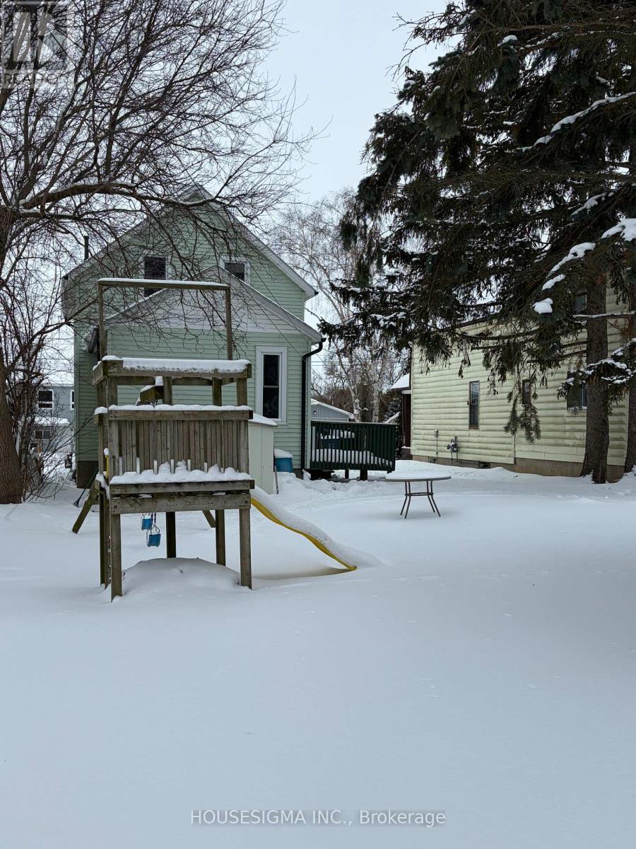 109 John Street E, East Zorra-Tavistock, Ontario  N0B 2R0 - Photo 32 - X12843418