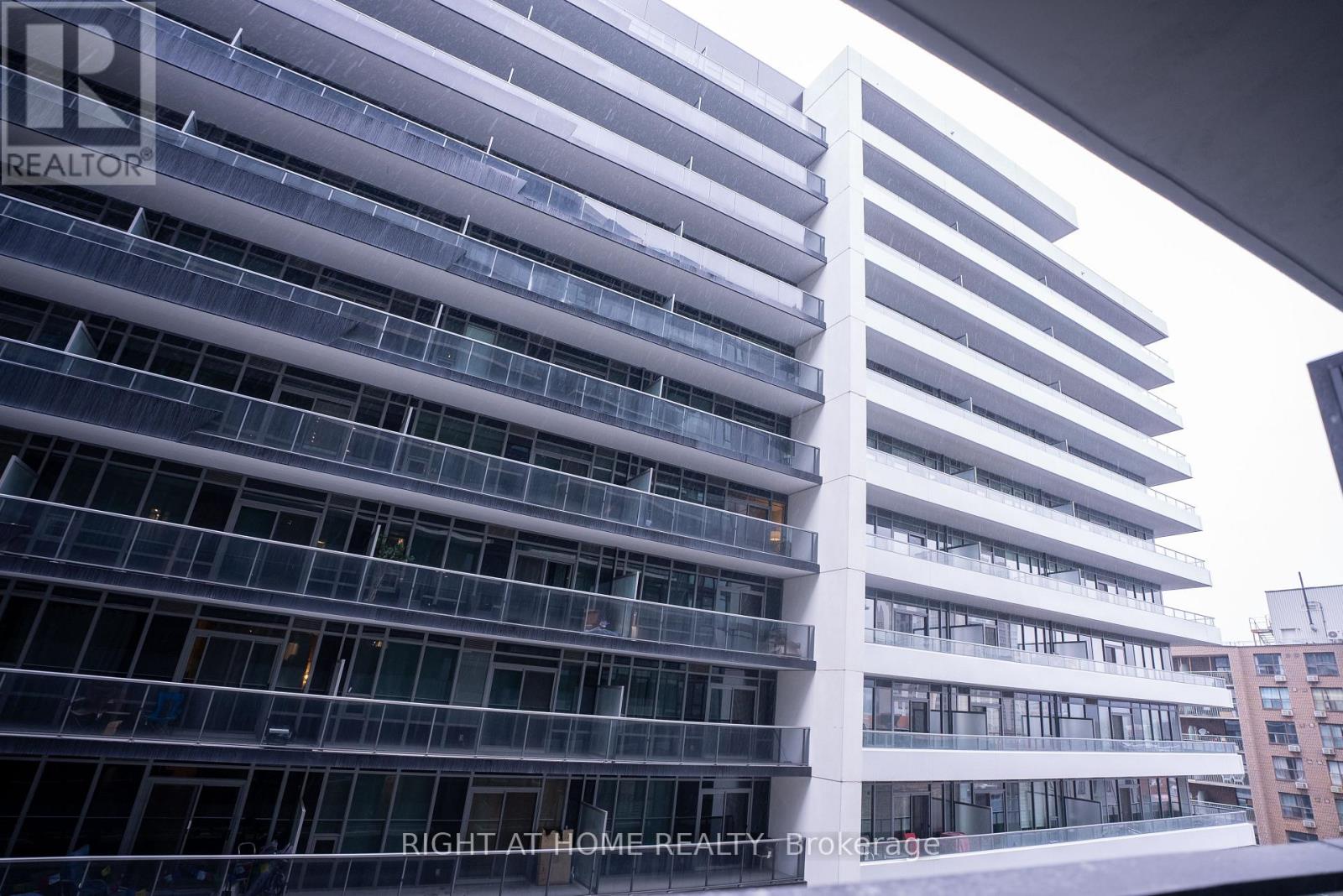 619 - 1 Jarvis Street, Hamilton, Ontario  L8R 1M2 - Photo 13 - X12843434