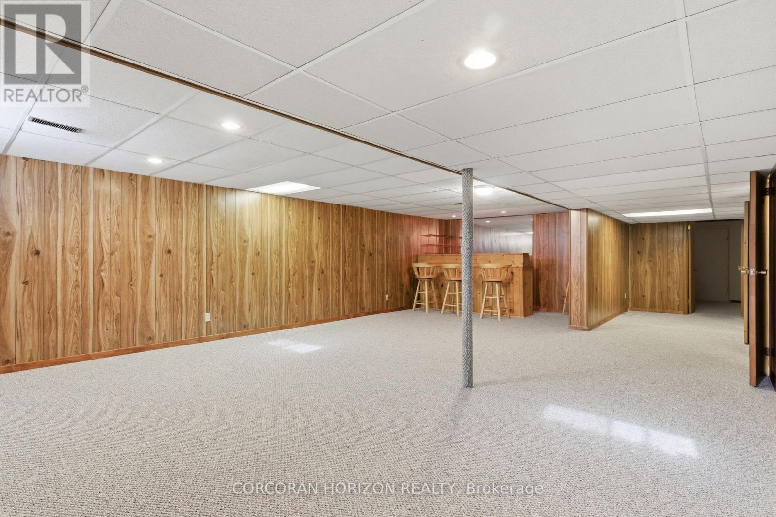 15 Confederation Drive, Kitchener, Ontario  N2B 2X3 - Photo 33 - X12843440