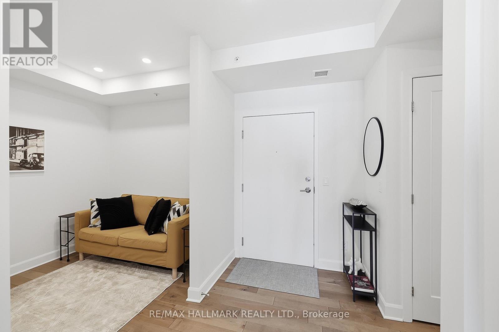 318 - 129b South Street, Gananoque, Ontario  K7G 0B1 - Photo 12 - X12843444