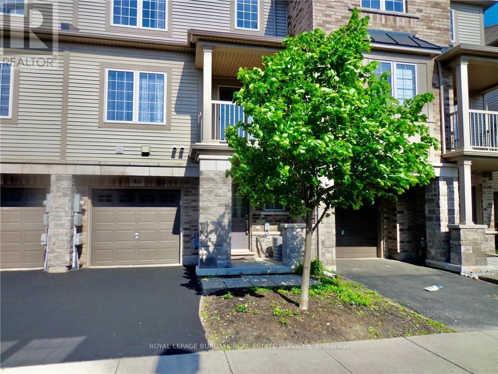 40 - 541 Winston Road, Grimsby, Ontario  L3M 0C5 - Photo 2 - X12843446