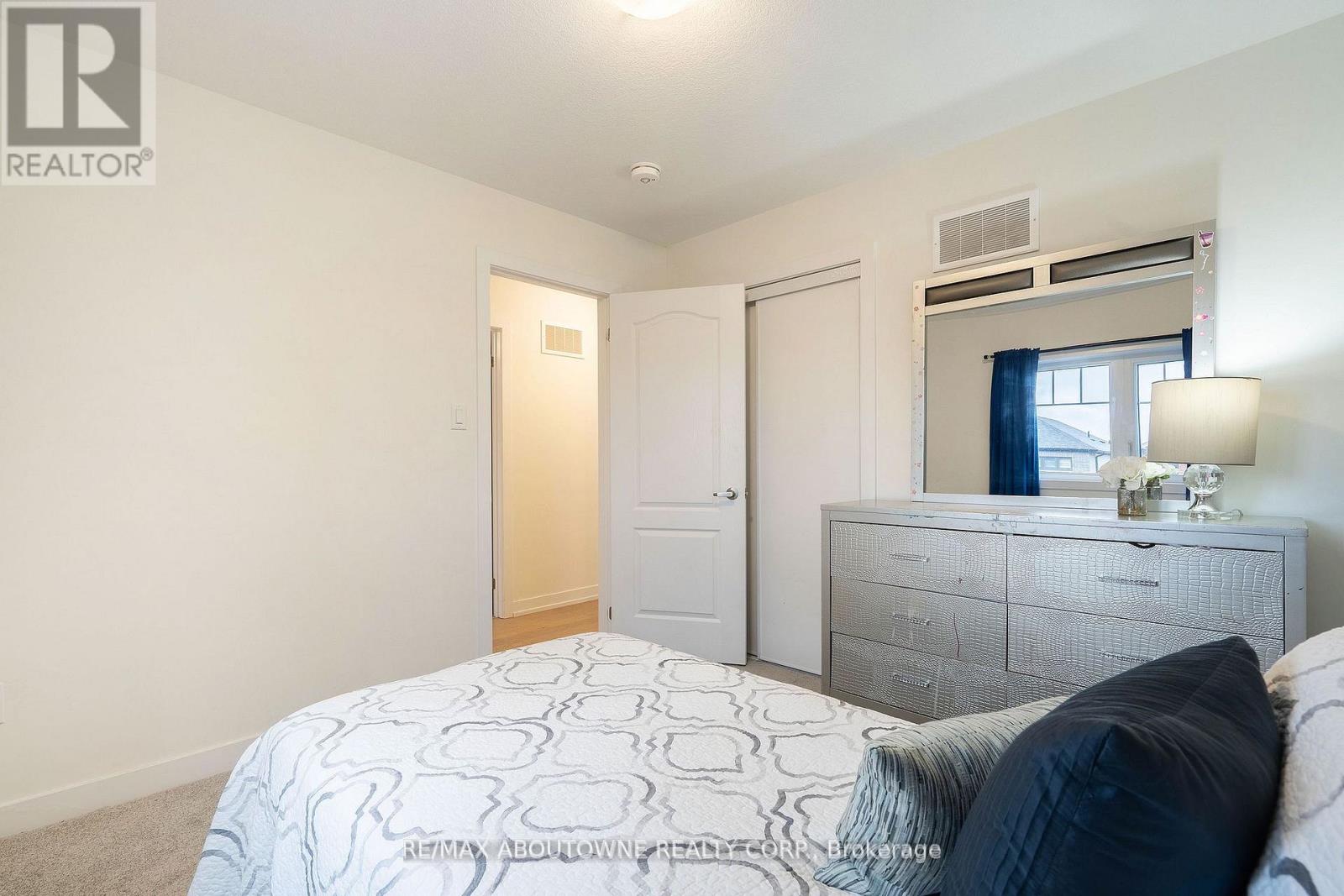 57 Monteith Drive, Brantford, Ontario  N3T 0W6 - Photo 33 - X12843472