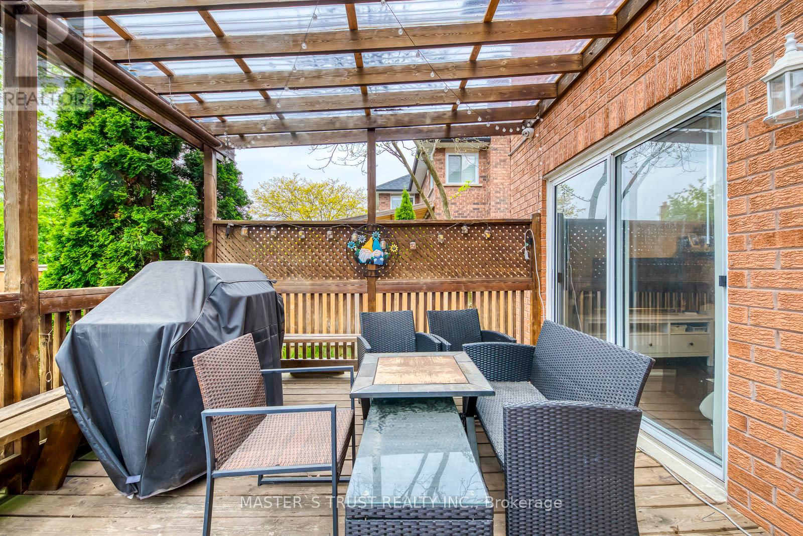 5428 Edencroft Crescent, Mississauga, Ontario  L5M 4M7 - Photo 38 - W12842912