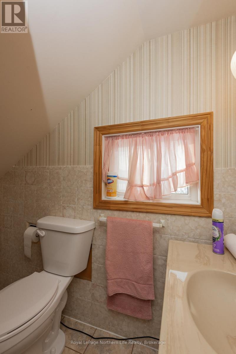 404 Main Street, Powassan, Ontario  P0H 1Z0 - Photo 35 - X12843532