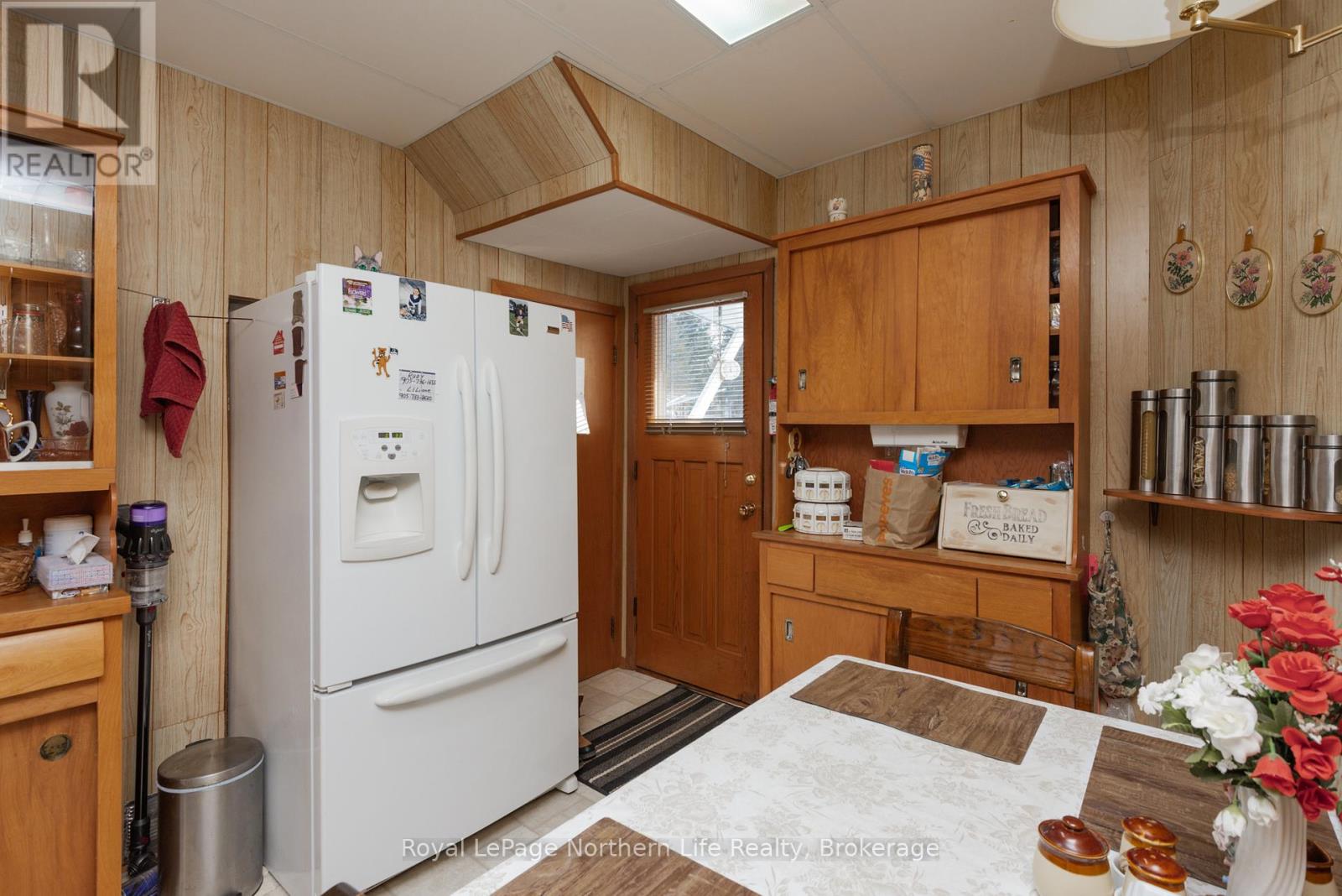 404 Main Street, Powassan, Ontario  P0H 1Z0 - Photo 9 - X12843532