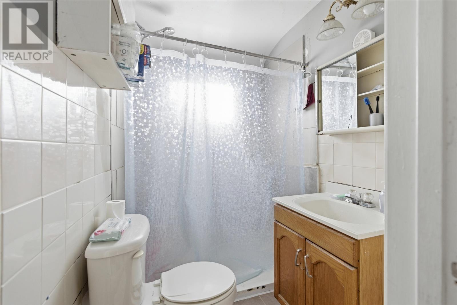 406 Korah Rd, Sault Ste. Marie, Ontario  P6C 4H6 - Photo 20 - SM260294