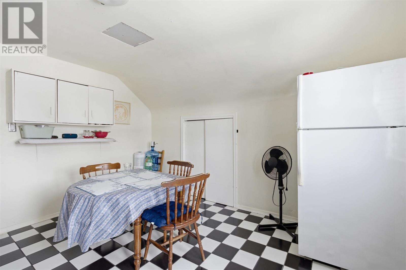 406 Korah Rd, Sault Ste. Marie, Ontario  P6C 4H6 - Photo 17 - SM260294