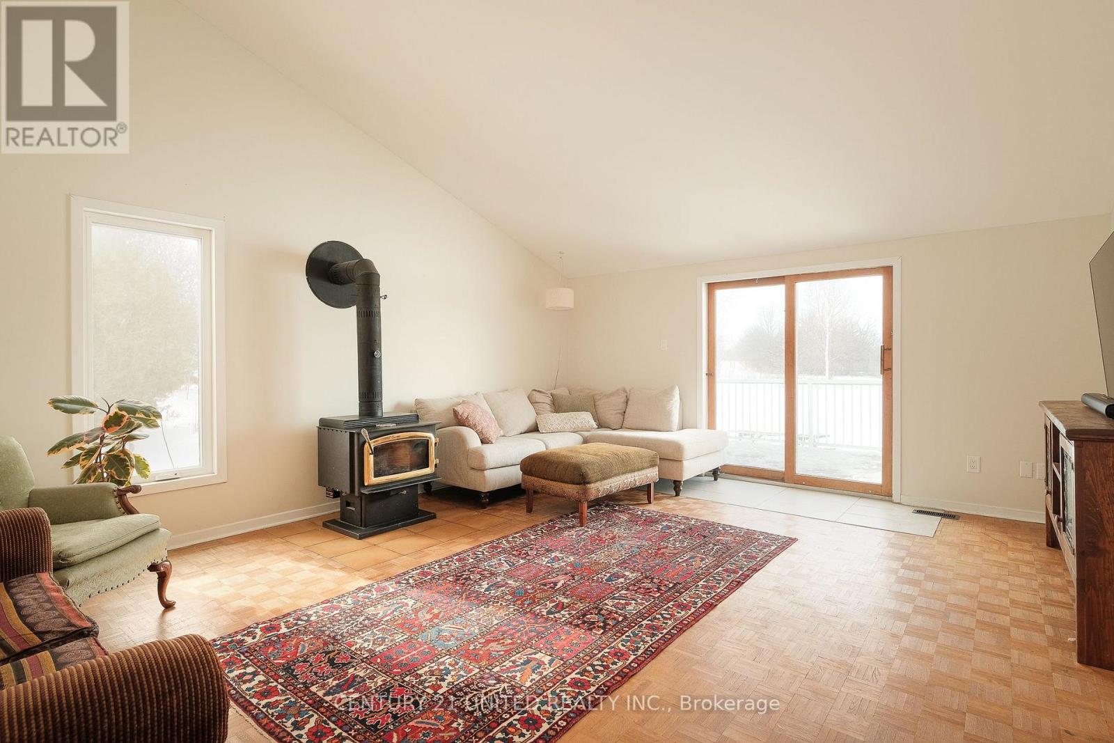 228 County Road 28, Cavan Monaghan (Cavan Twp), Ontario  K0L 1B0 - Photo 4 - X12843504