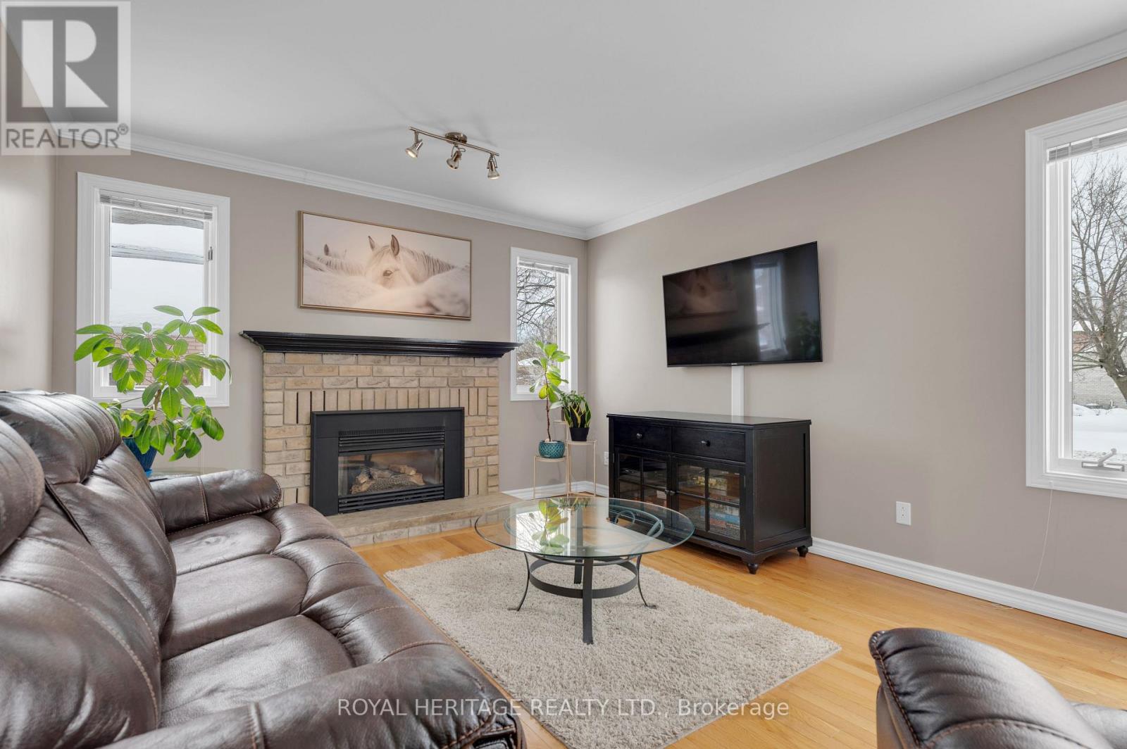 92 Parkview Heights, Quinte West (Murray Ward), Ontario  K8V 6P5 - Photo 13 - X12843568