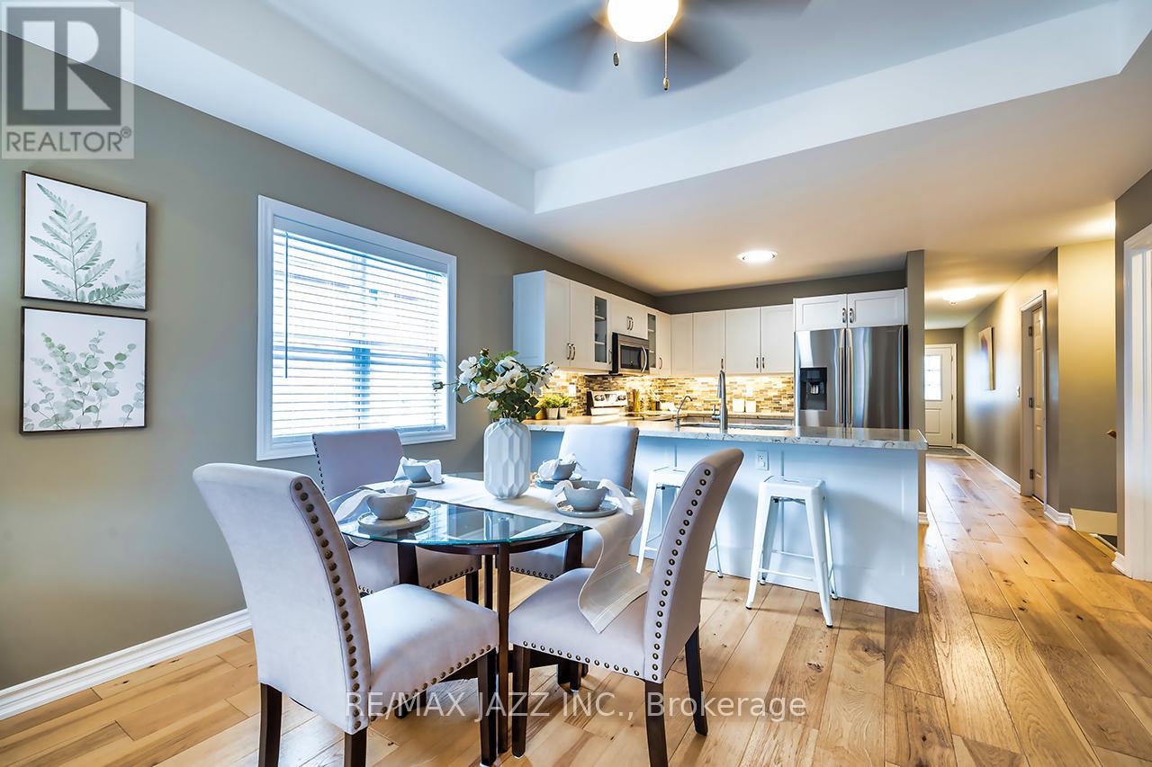 706 Ontario Street, Cobourg, Ontario  K9A 3C5 - Photo 11 - X12843640