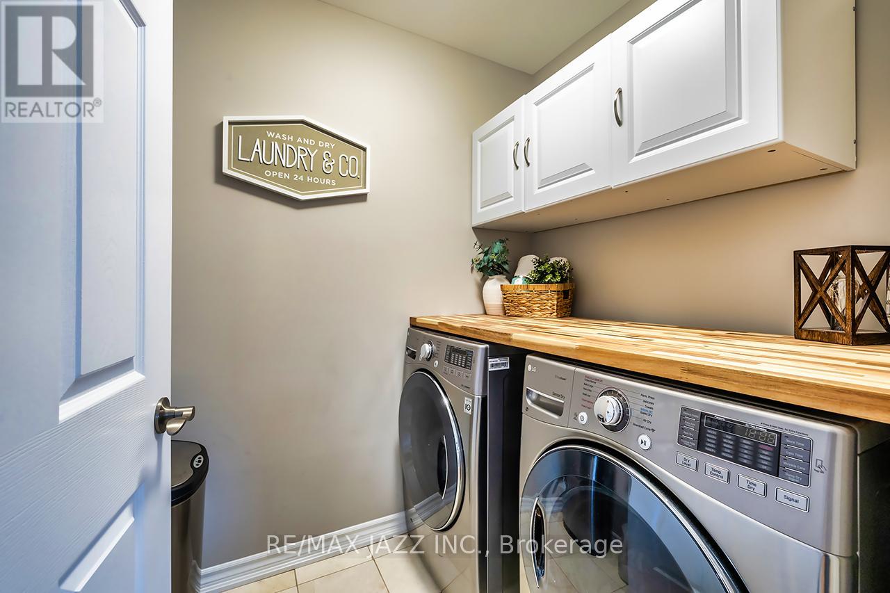 706 Ontario Street, Cobourg, Ontario  K9A 3C5 - Photo 7 - X12843640