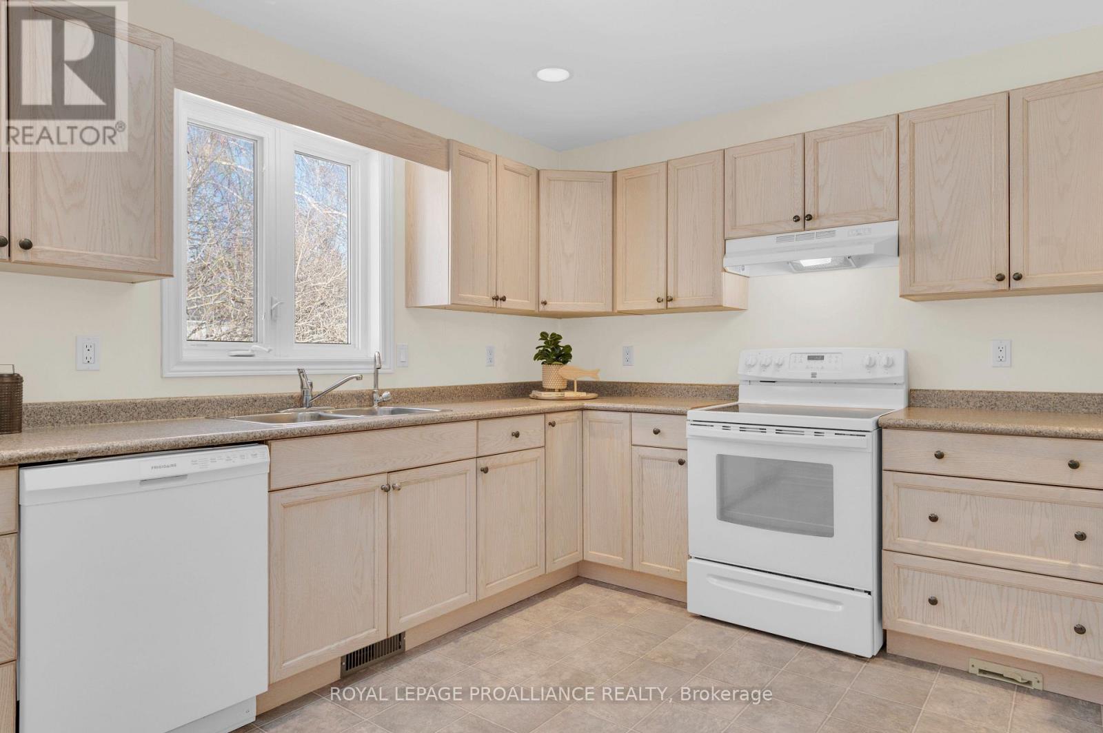 30 Sandpiper Way, Brighton, Ontario  K0K 1H0 - Photo 14 - X12843654