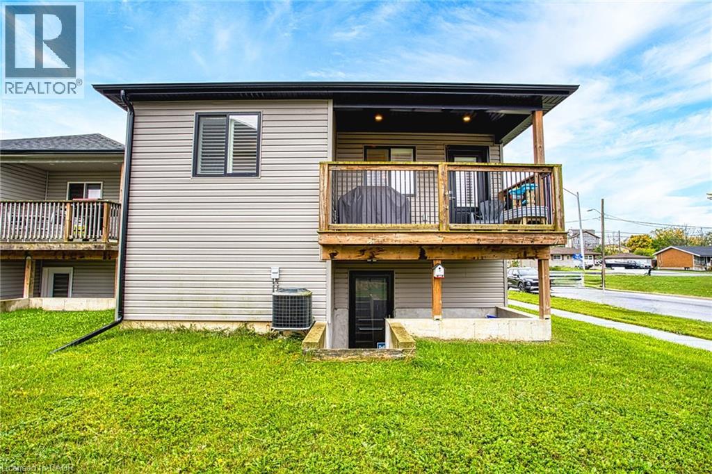 43 Sauer Avenue, Welland, Ontario  L3B 0C7 - Photo 30 - 40774000