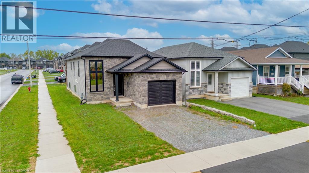 43 Sauer Avenue, Welland, Ontario  L3B 0C7 - Photo 34 - 40774000