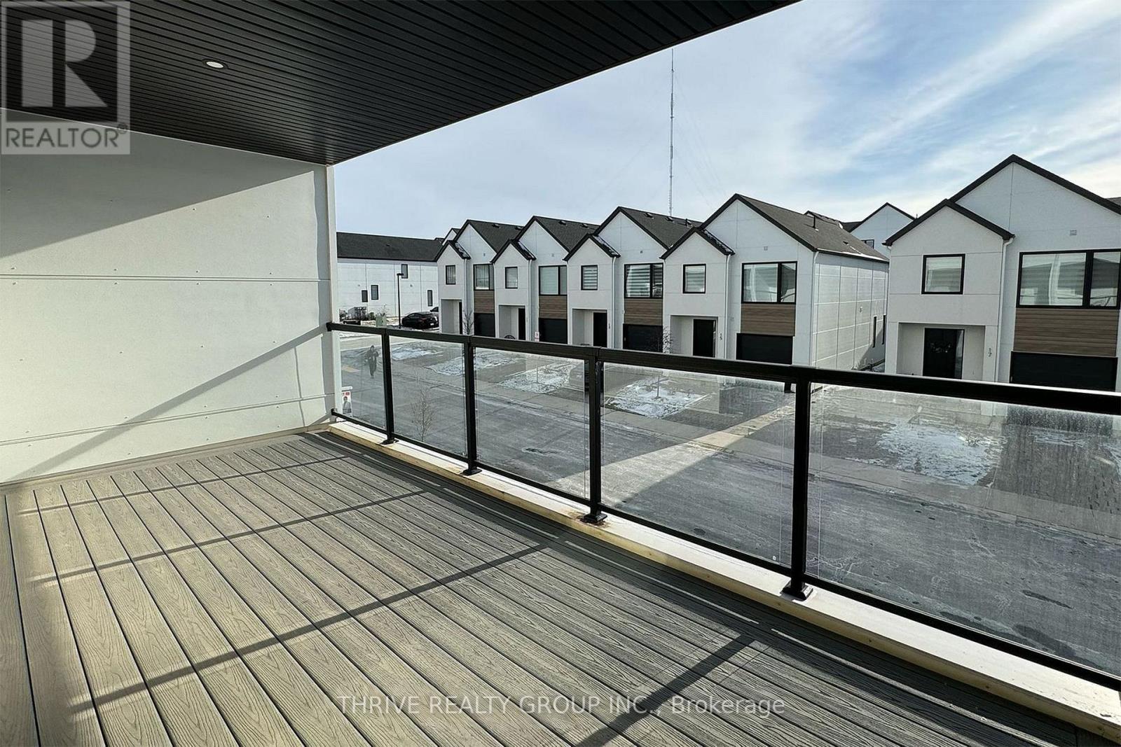 1979 Upperpoint Gate, London South, Ontario  N6K 0L2 - Photo 11 - X12843548