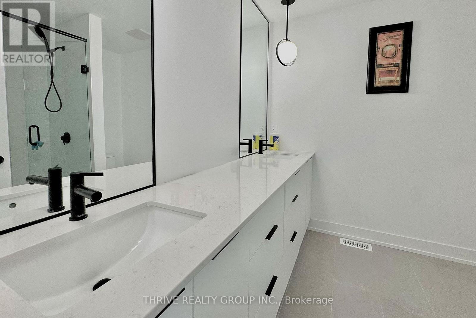 1979 Upperpoint Gate, London South, Ontario  N6K 0L2 - Photo 16 - X12843548