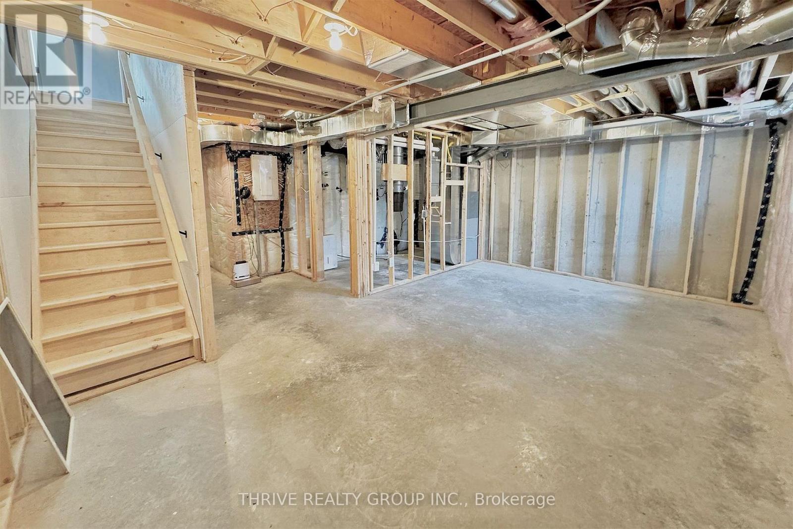 1979 Upperpoint Gate, London South, Ontario  N6K 0L2 - Photo 28 - X12843548