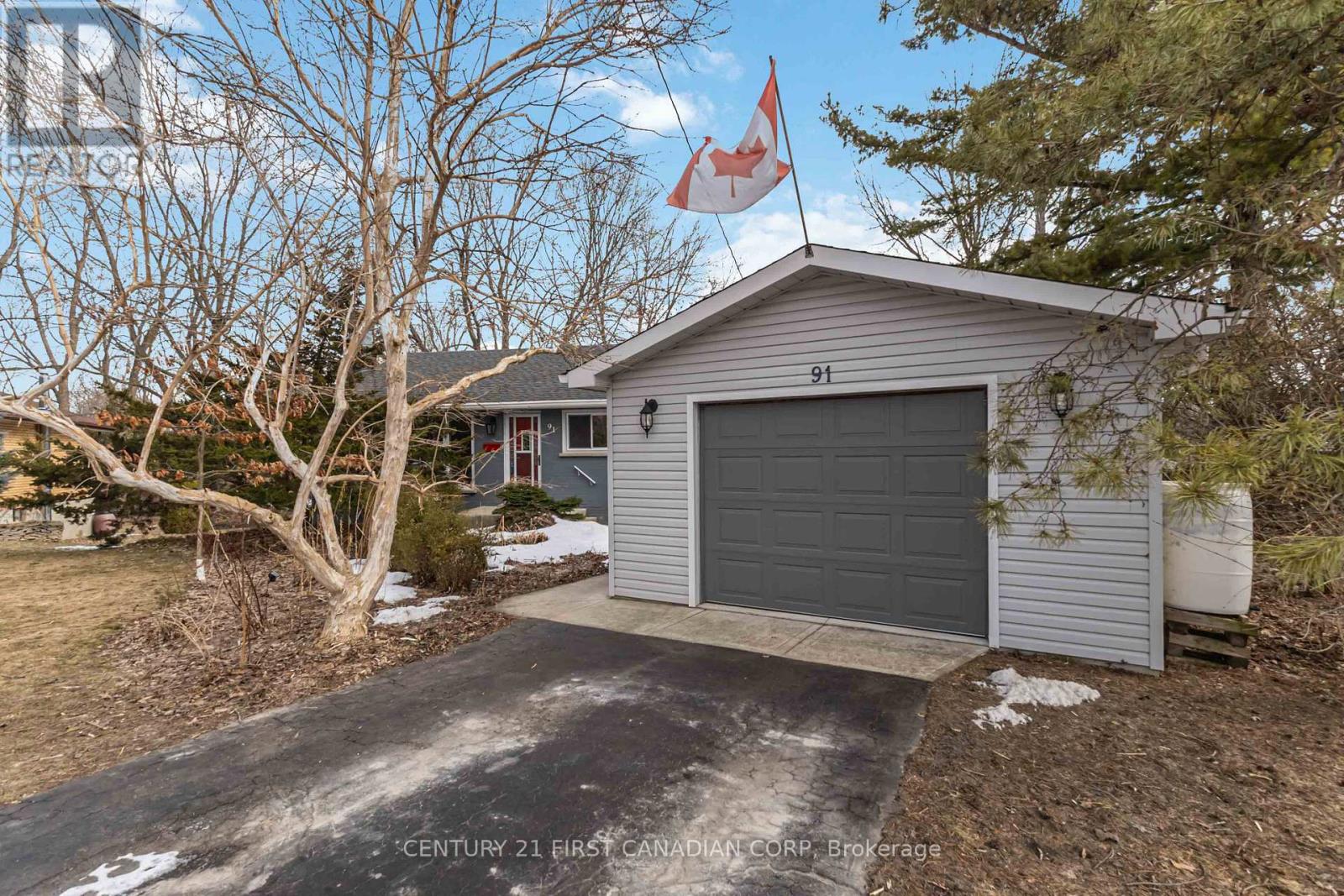 91 Biscay Road, London North, Ontario  N6H 3K8 - Photo 3 - X12843600