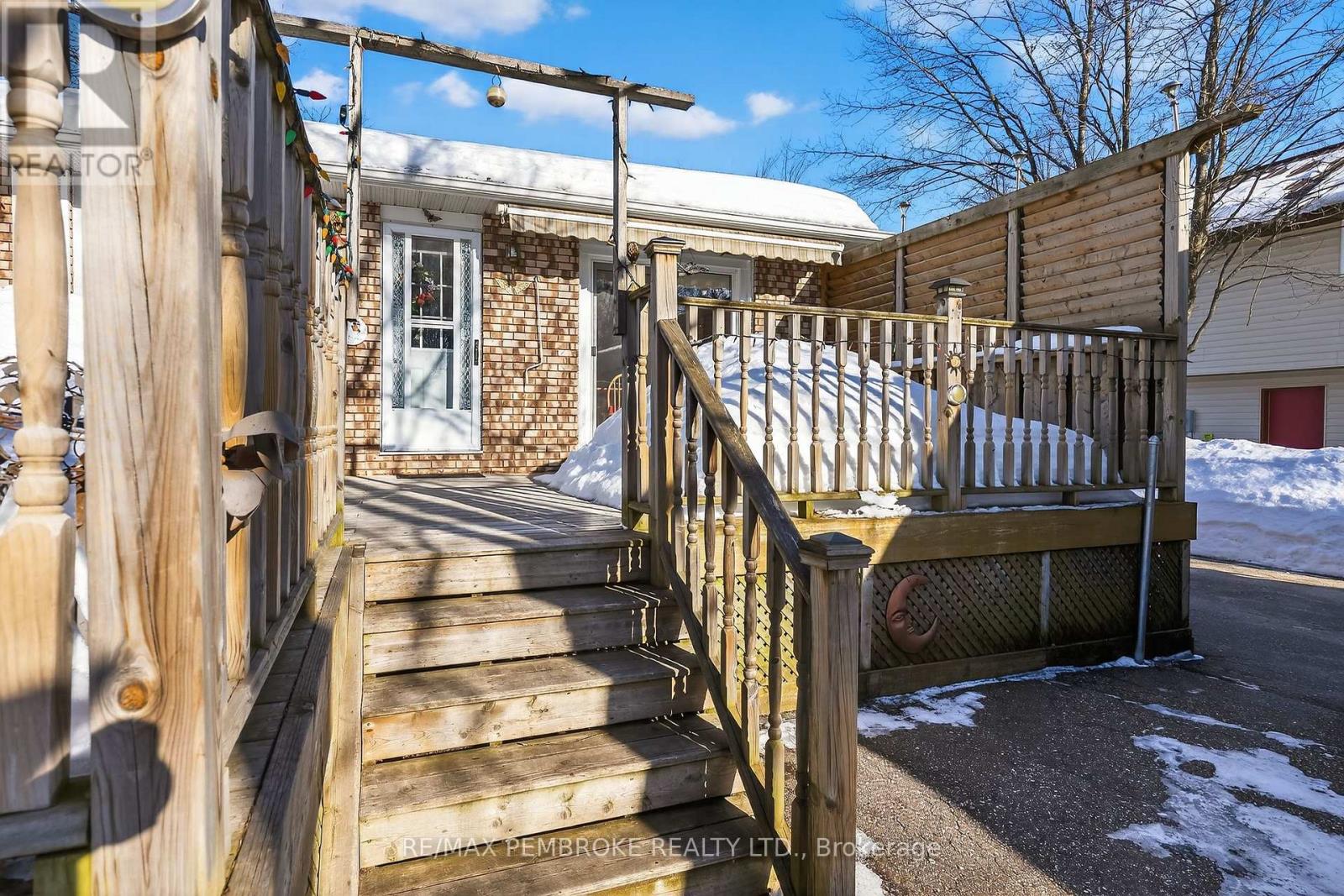 17 Roy Street, Petawawa, Ontario  K8H 3A5 - Photo 32 - X12843506