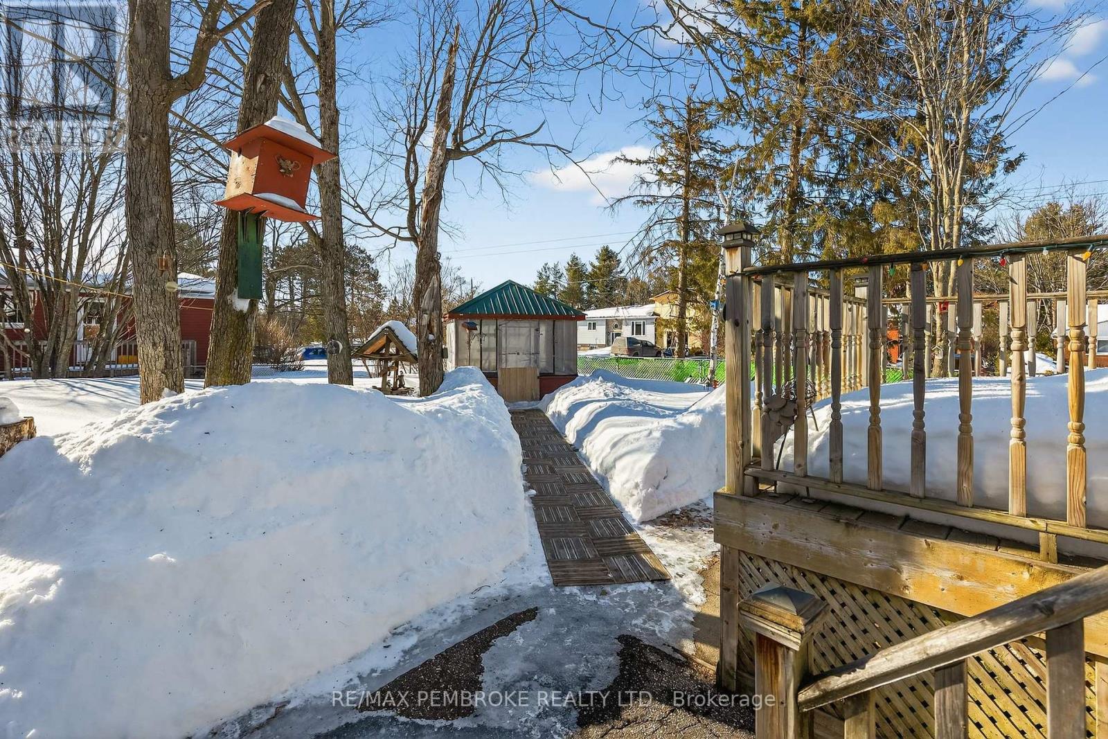 17 Roy Street, Petawawa, Ontario  K8H 3A5 - Photo 35 - X12843506