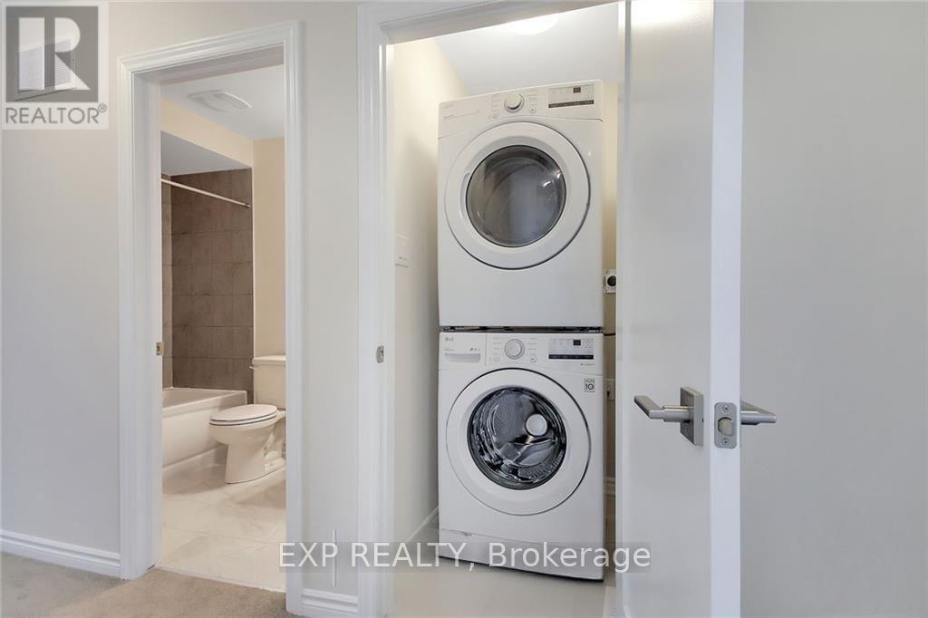 305 Cornflower Row, Ottawa, Ontario  K0A 2Z0 - Photo 20 - X12843566