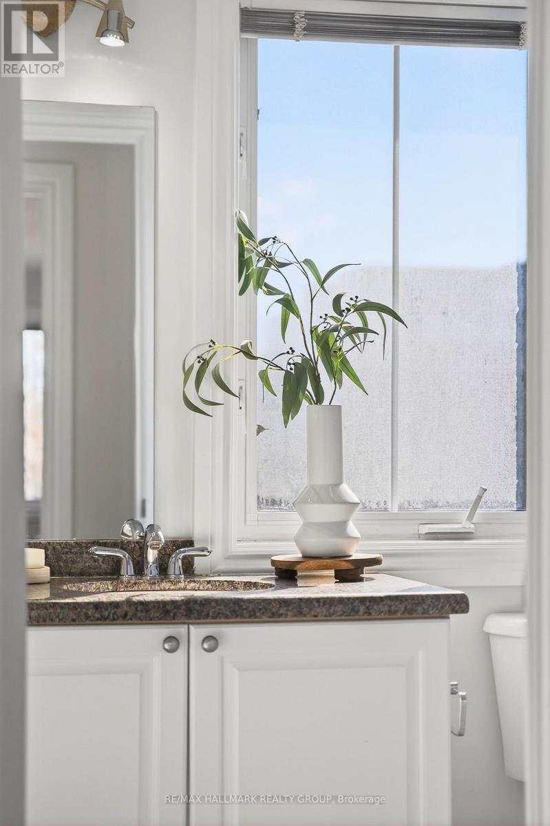 6 Harvey Street, Ottawa, Ontario  K1S 5S4 - Photo 43 - X12843620