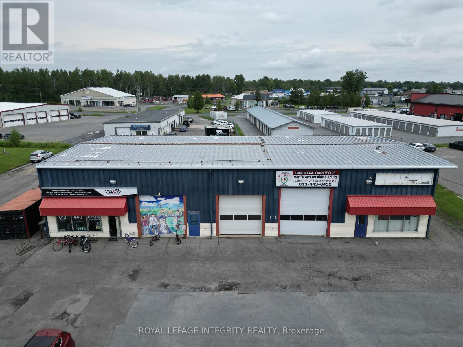 671 NOTRE DAME STREET, Russell, Ontario