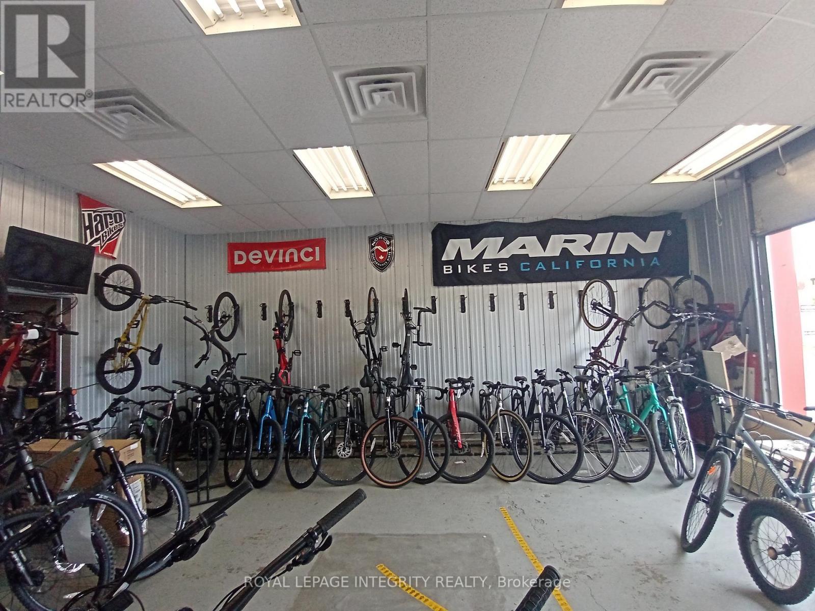 671 Notre Dame Street, Russell, Ontario  K0A 1W1 - Photo 4 - X12843628