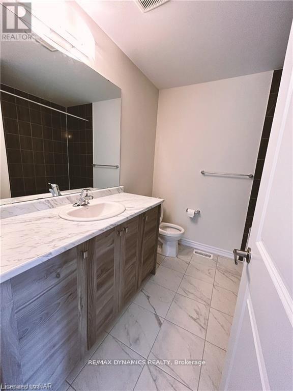 61 Ever Sweet Way, Thorold, Ontario  L2V 0K9 - Photo 11 - X12843526