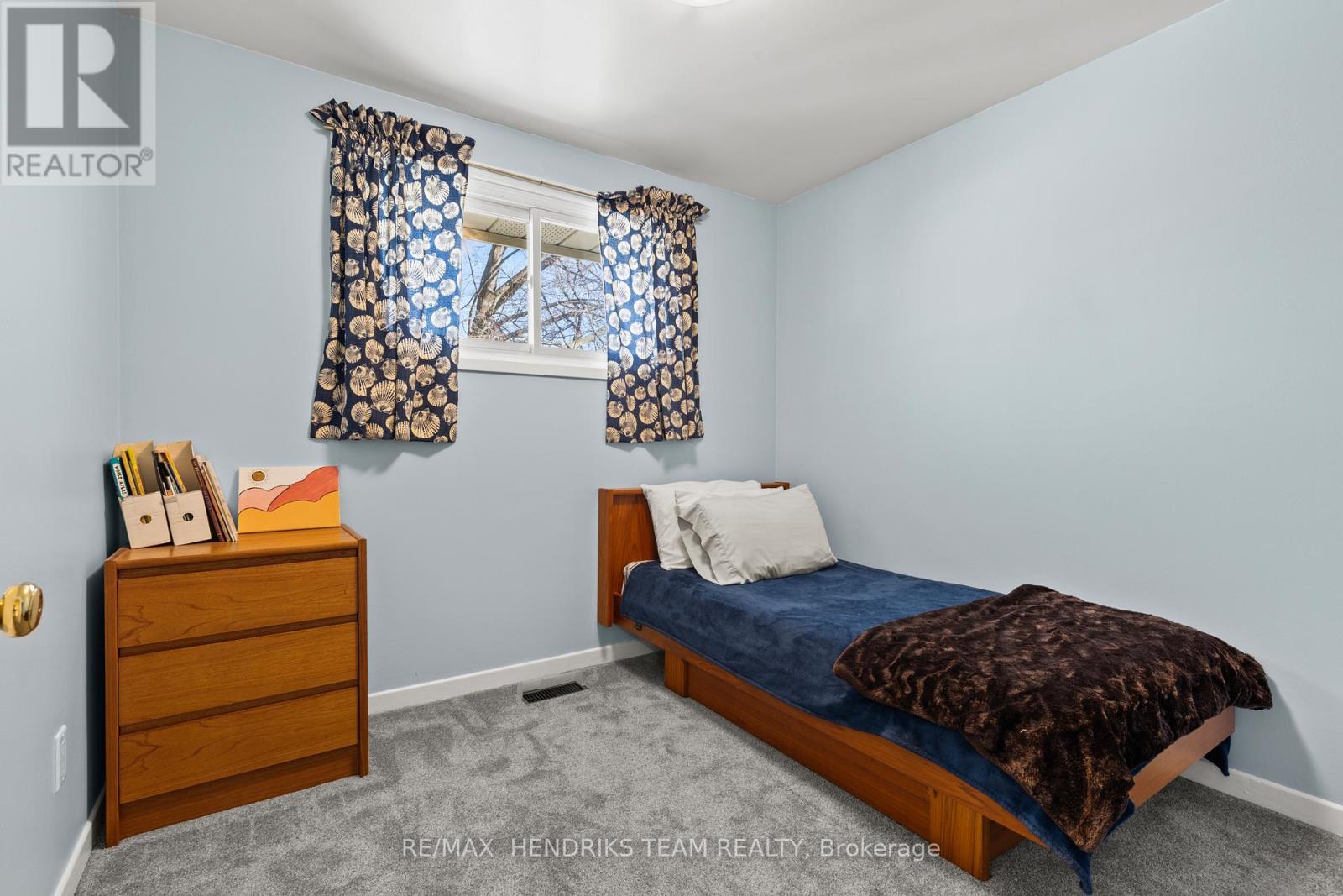 5 Sheridan Drive, St. Catharines, Ontario  L2M 6N8 - Photo 21 - X12843534