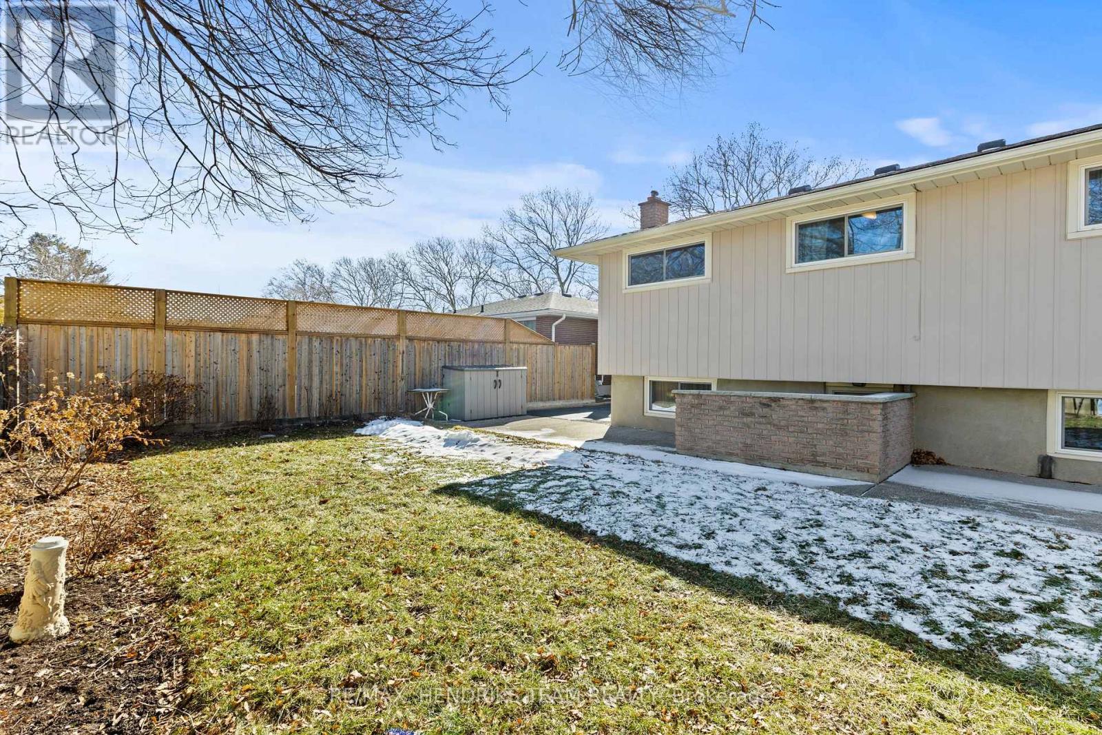 5 Sheridan Drive, St. Catharines, Ontario  L2M 6N8 - Photo 40 - X12843534